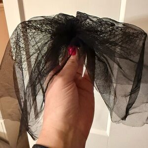 Elegant Black Hair Clip in with lace gloves